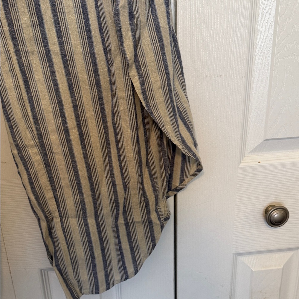 Patagonia Striped Wide-Leg wrap Pants. Create a bundle and save! - Picture 3 of 6